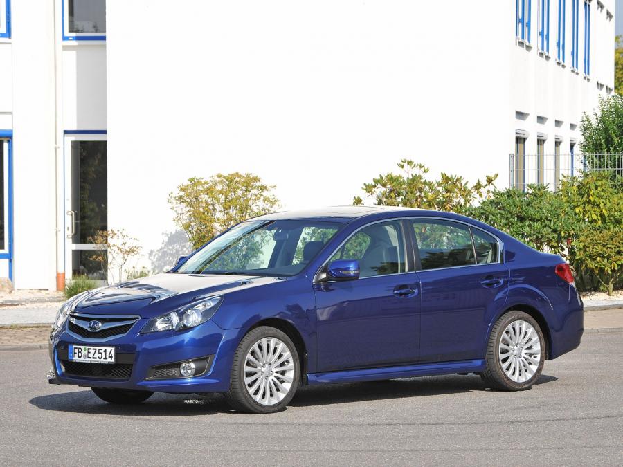  Subaru Legacy 2.5i Sport Sedan 2009 года  (EU) (фото 7 из 11)
